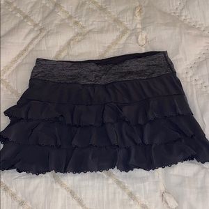 Grey ruffled Lululemon skirt